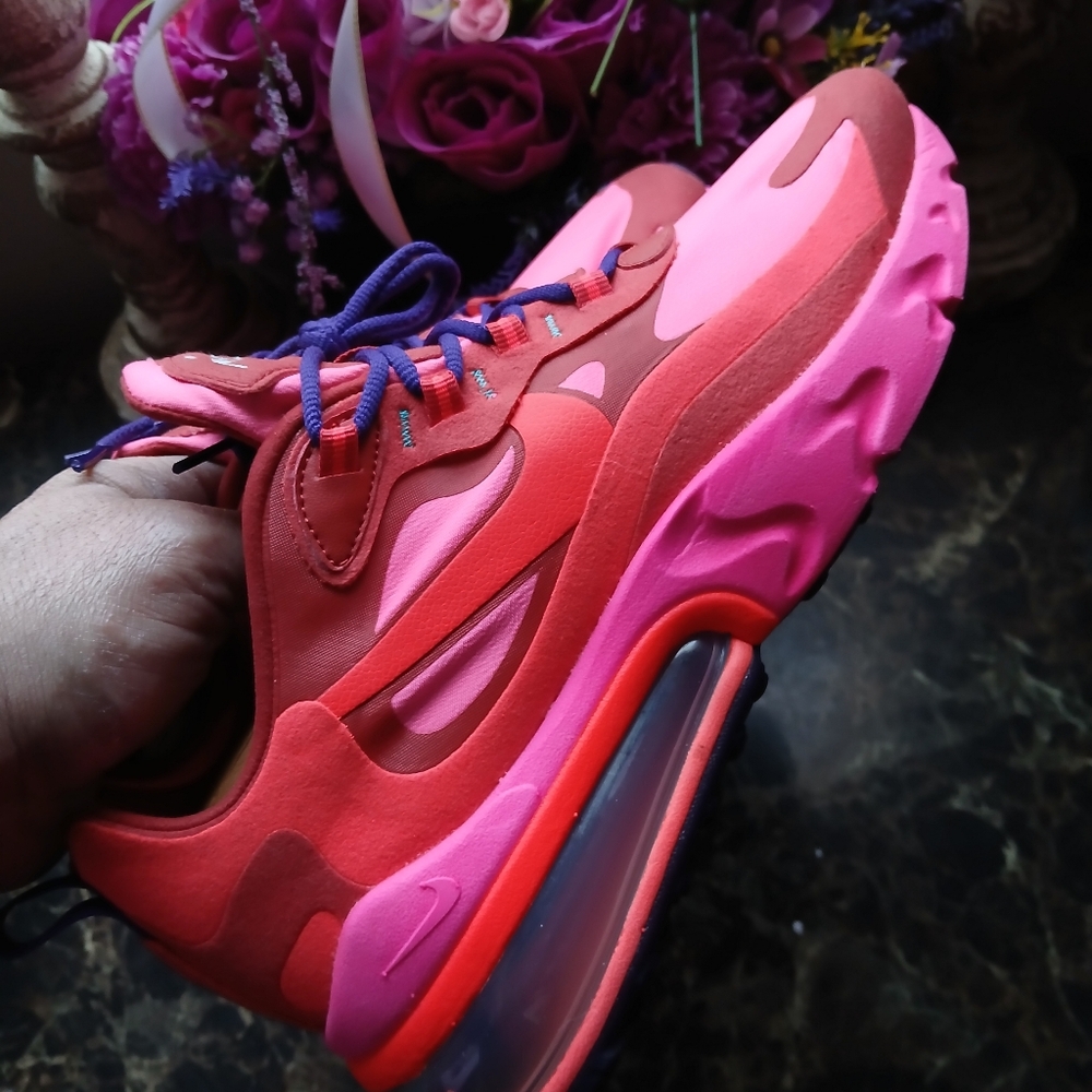 Nike Air Max 270 React Streetwear/Lifestyle Athletic Shoes Size 7 Women - Picture 6 of 15